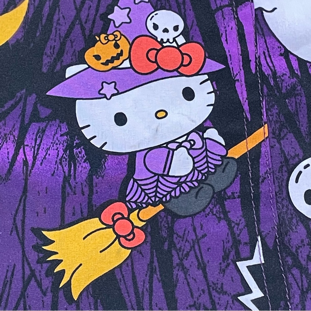 Halloween Hello Kitty Scrubs Top Large Purple Night Fun Witch Cat Ghost Mummy